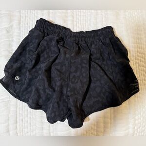 Lululemon hotty hot shorts